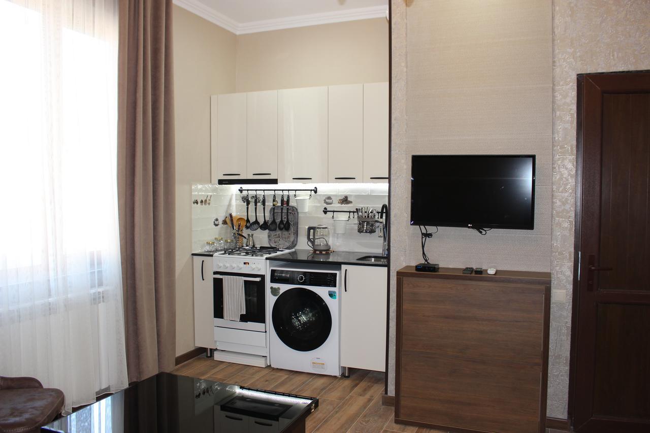 Apartment Anzi Batumi Exterior foto