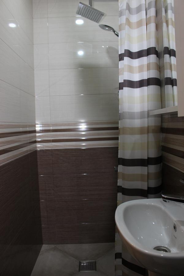 Apartment Anzi Batumi Exterior foto